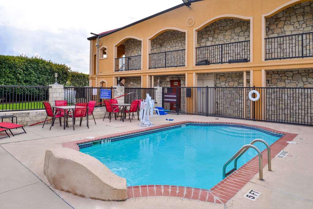 Americas Best Value Inn Буда Экстерьер фото