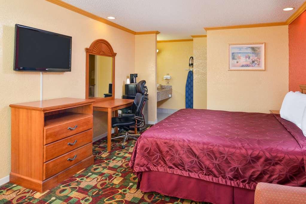 Americas Best Value Inn Буда Экстерьер фото
