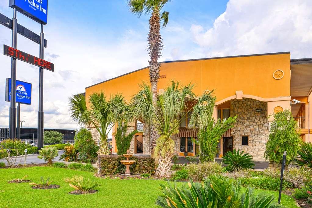 Americas Best Value Inn Буда Экстерьер фото